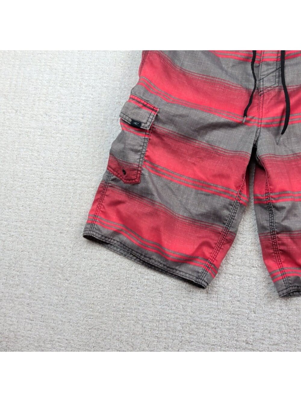 Y2K O'Neill Board Shorts Men's Size 32 Red / Brown Surfer Skater Cargo Pocket
